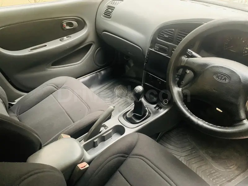 KIA Spectra 2002