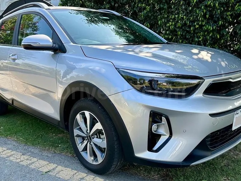 KIA STONIC 2025