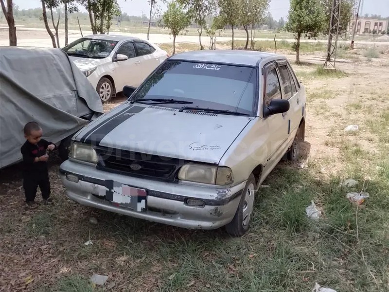 KIA Classic 2001
