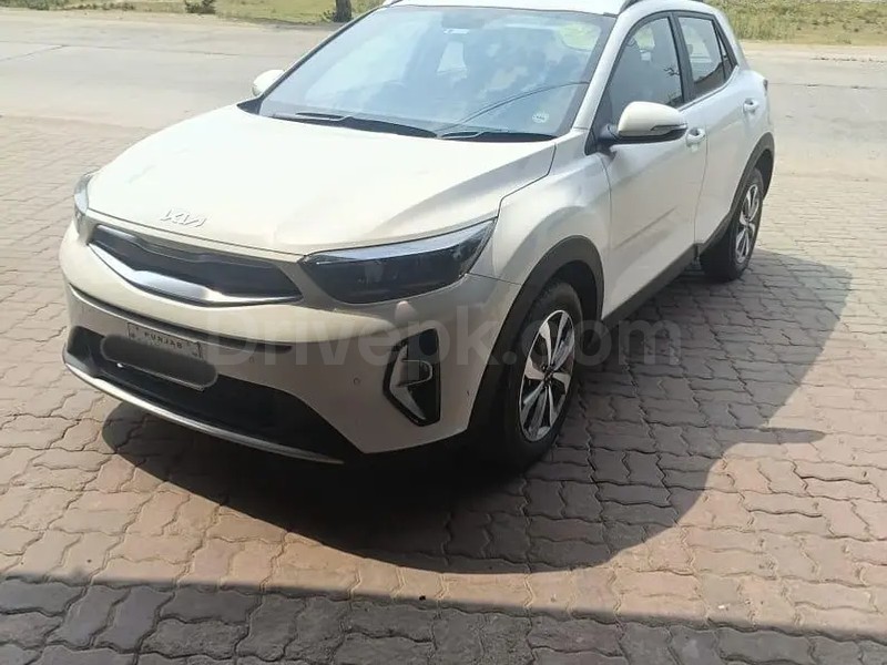KIA STONIC 2025
