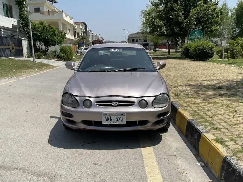 KIA Spectra 2003