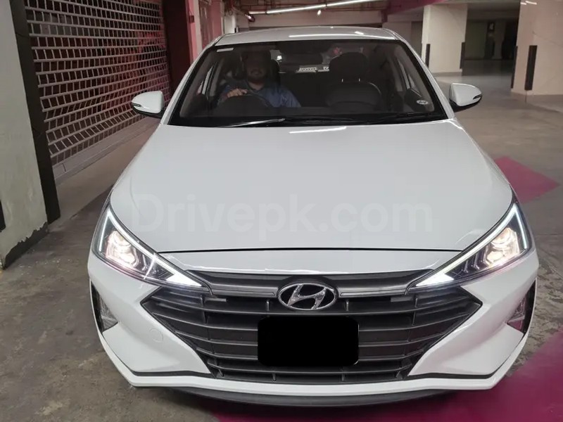 Hyundai Elantra 2021