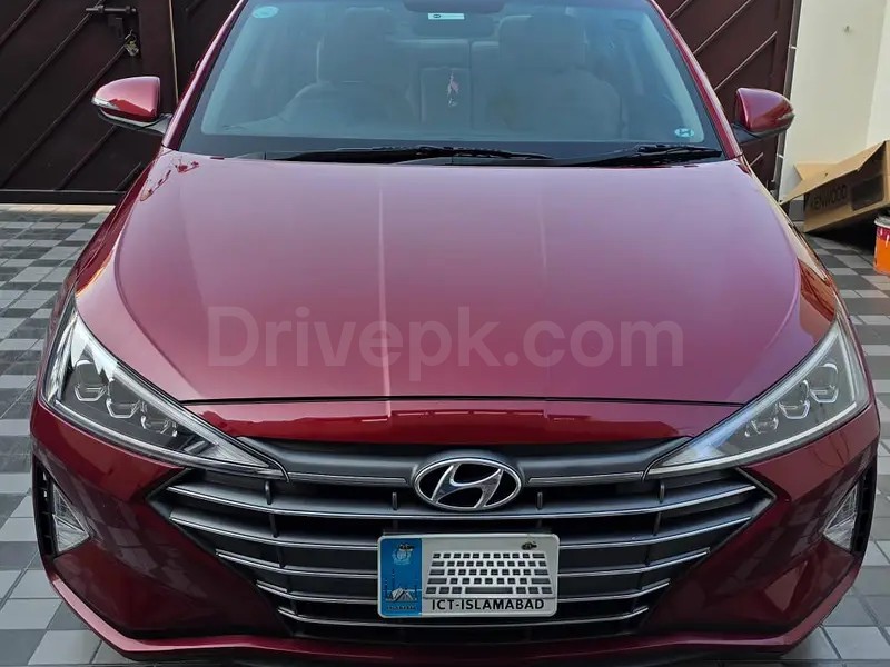 Hyundai Elantra 2022