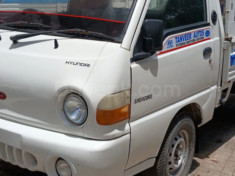 Hyundai Shehzore 2006