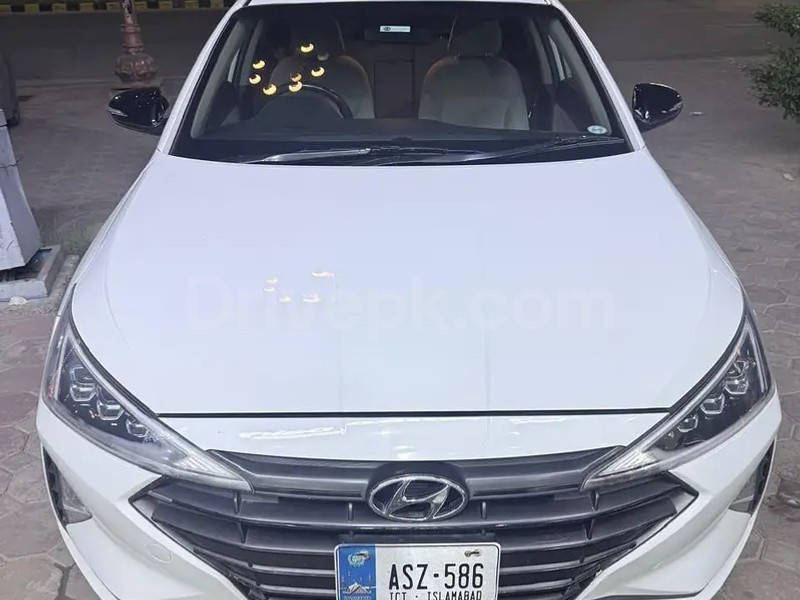 Hyundai Elantra 2021