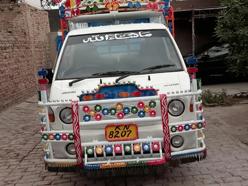 Hyundai Shehzore 2006