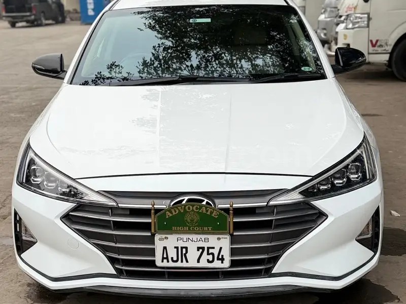 Hyundai Elantra 2021