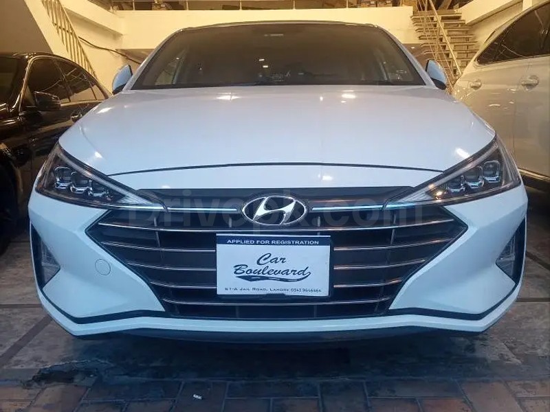 Hyundai Elantra 2021