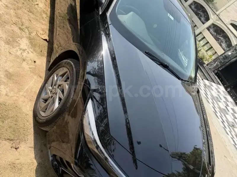 Hyundai Elantra 2025
