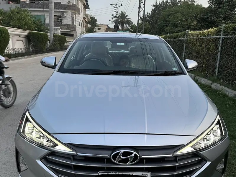 Hyundai Elantra 2021