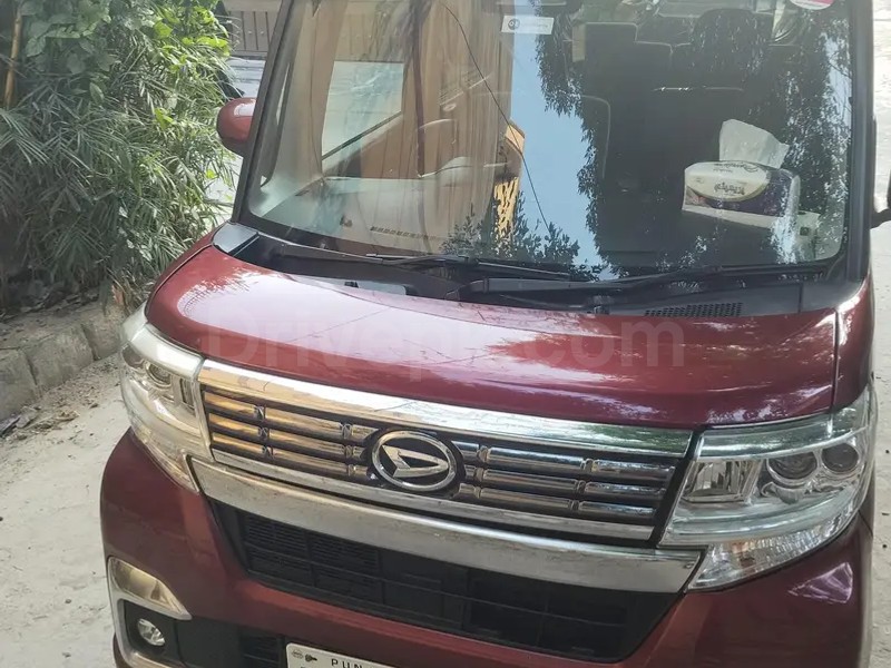 Daihatsu Tanto 2018