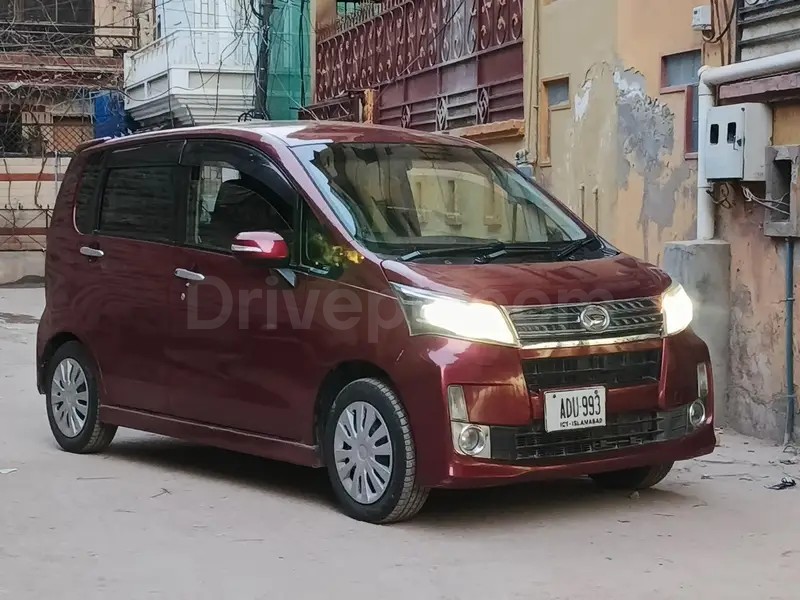 Daihatsu Move 2013