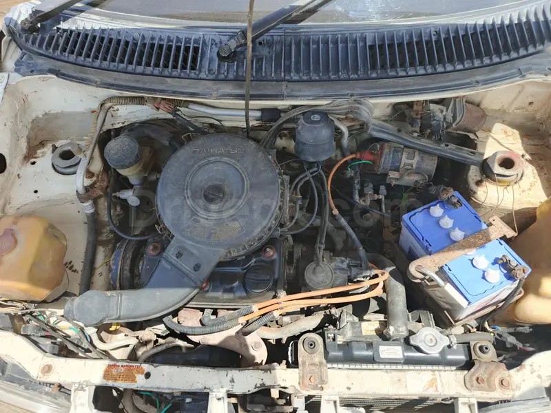 Daihatsu Cuore 2003