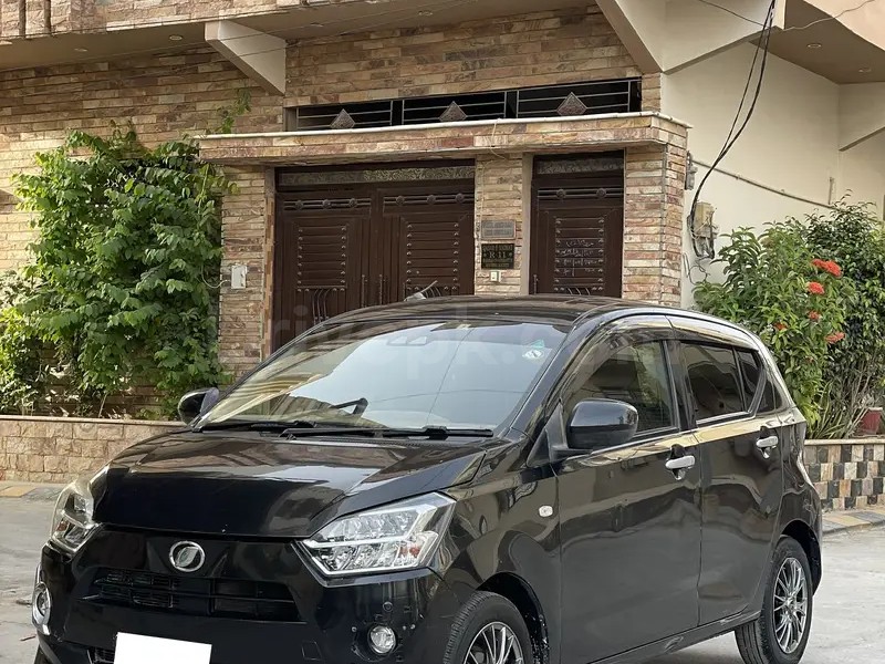 Daihatsu Mira 2019