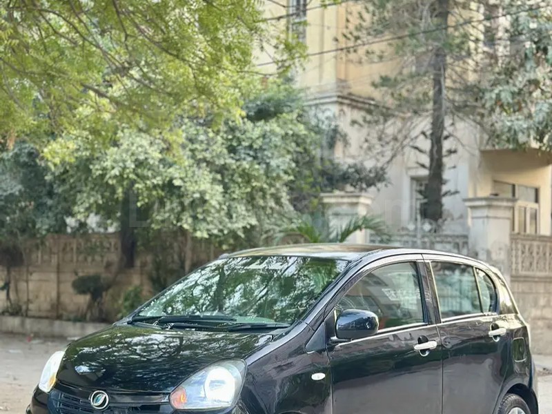 Daihatsu Mira 2013