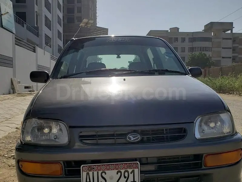 Daihatsu Cuore 2011