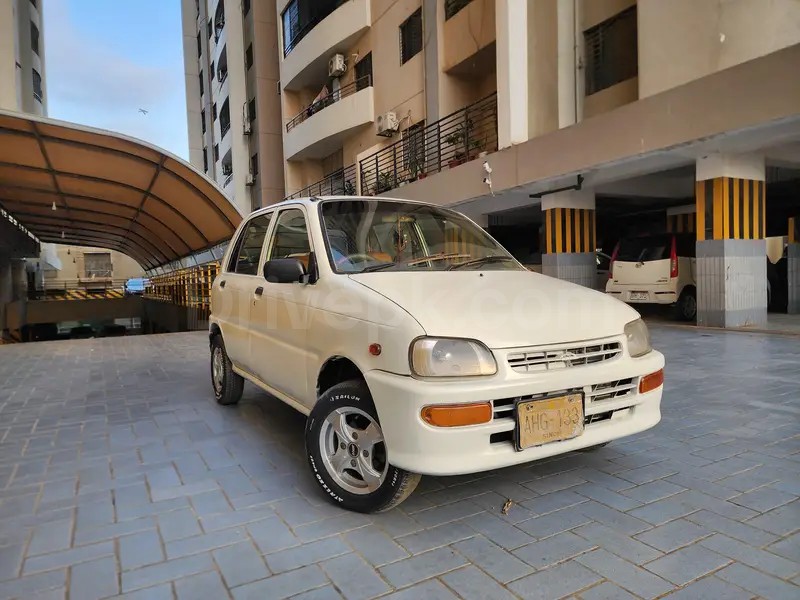 Daihatsu Cuore 2005