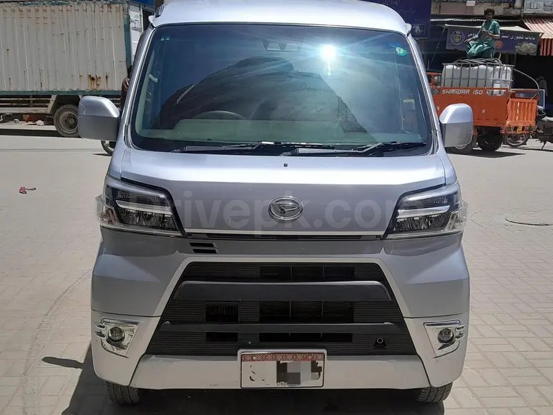 Daihatsu Hijet 2021