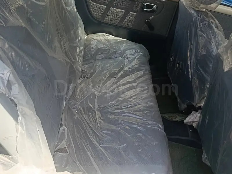 Daihatsu Cuore 2011