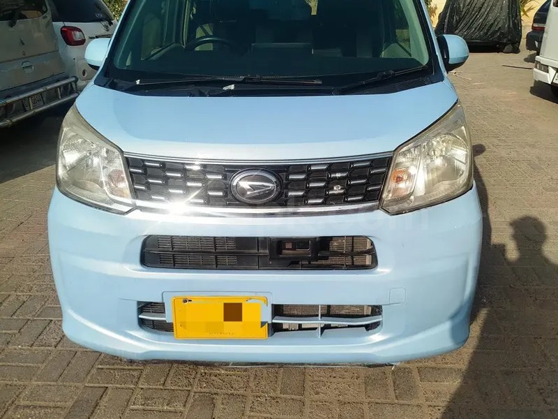 Daihatsu Move 2015