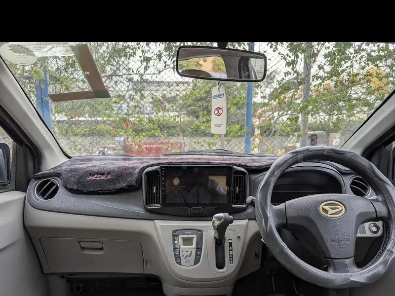 Daihatsu Mira 2013