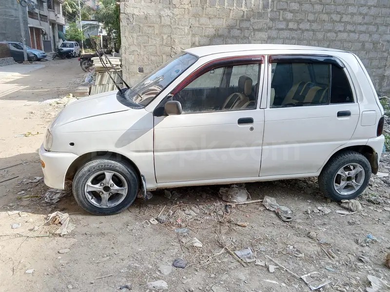 Daihatsu Cuore 2001