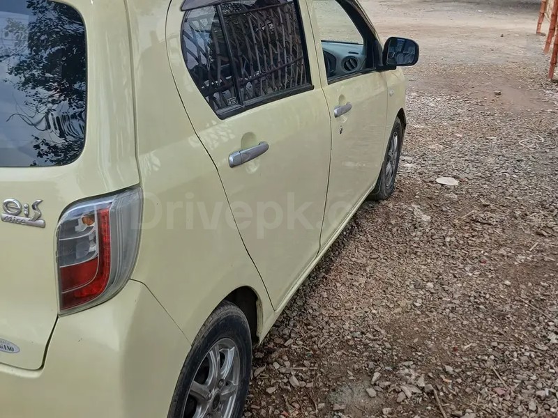 Daihatsu Mira 2013