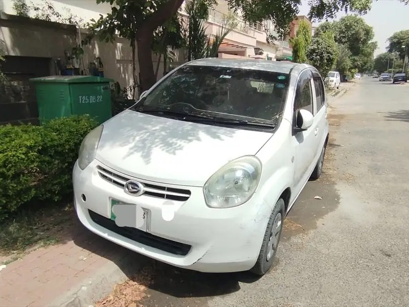 Daihatsu Boon 2010