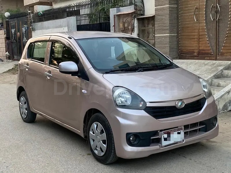 Daihatsu Mira 2014