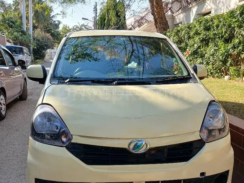 Daihatsu Mira 2014