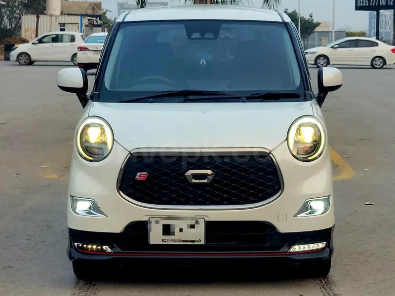 Daihatsu Cast 2018