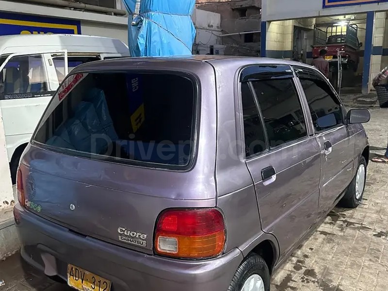 Daihatsu Cuore 2003