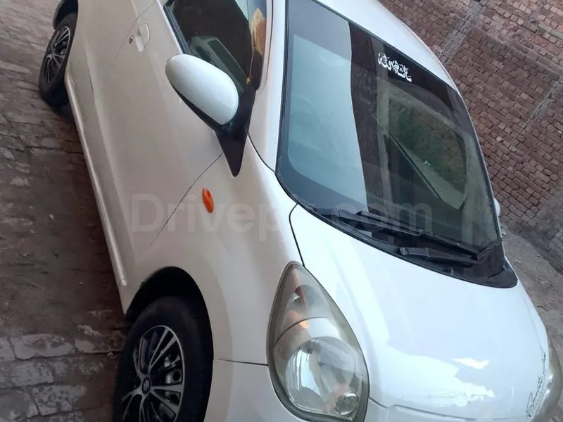 Daihatsu Mira 2009
