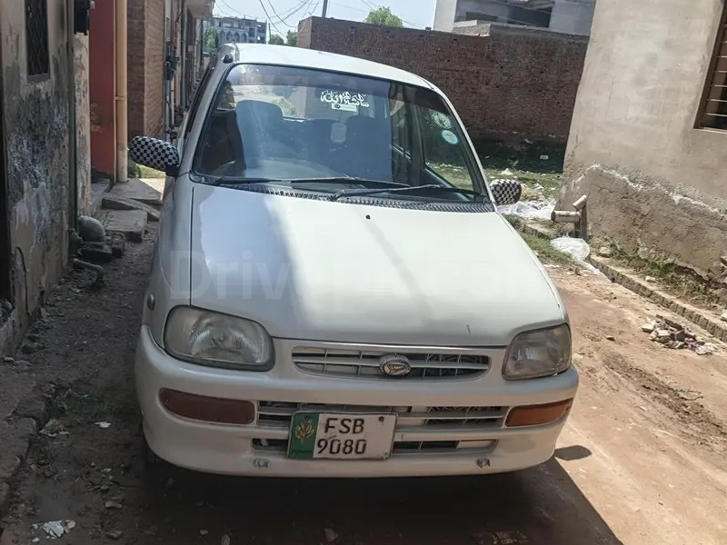 Daihatsu Cuore 2004