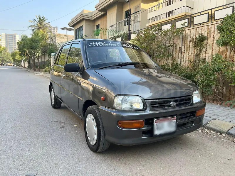 Daihatsu Cuore 2004
