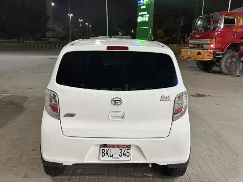 Daihatsu Mira 2014