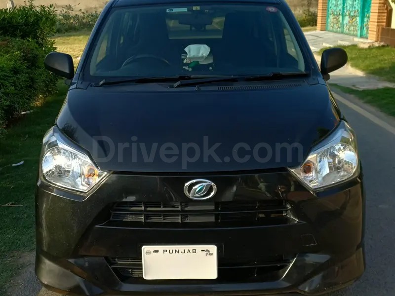 Daihatsu Mira 2022