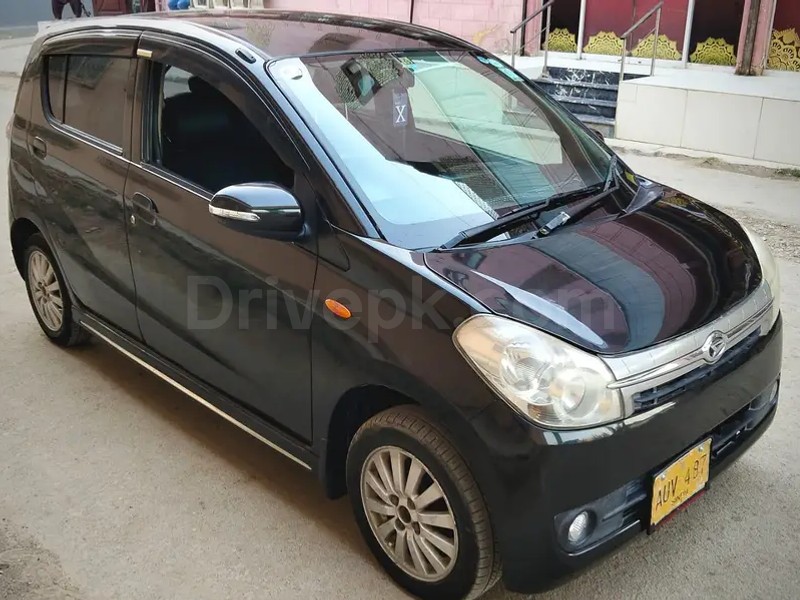 Daihatsu Mira 2007