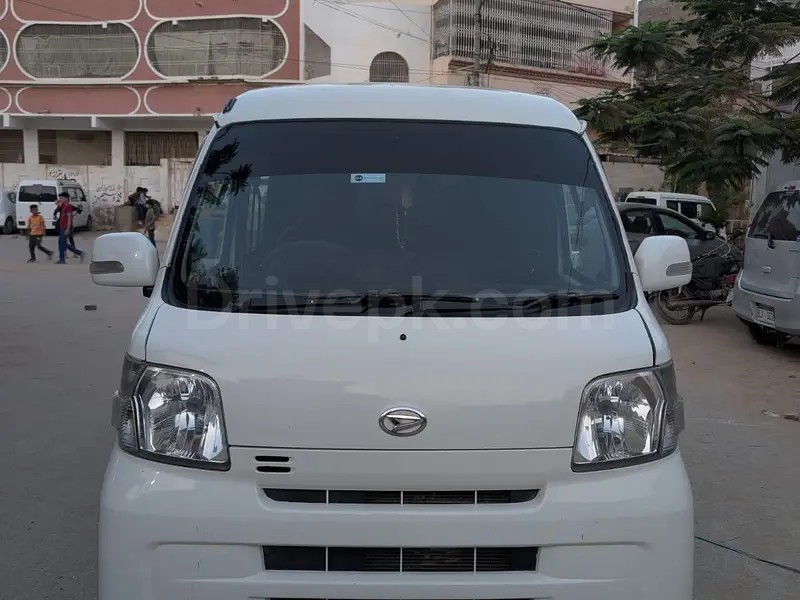 Daihatsu Hijet 2015
