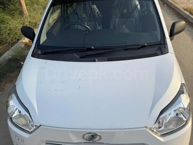 Daihatsu Mira 2022