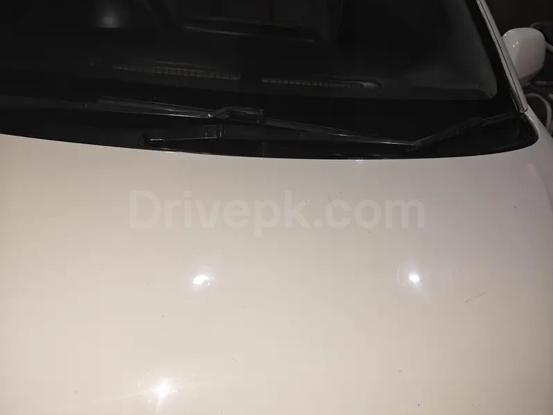 Daihatsu Mira 2012