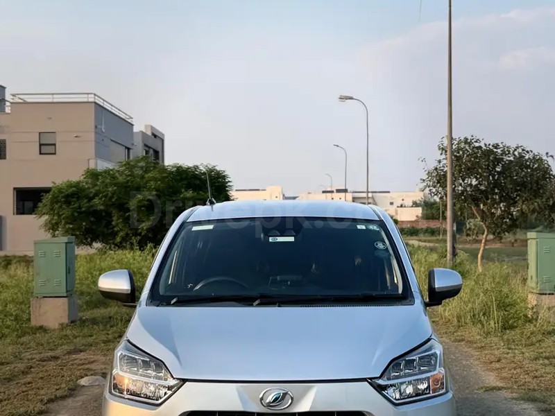 Daihatsu Mira 2021