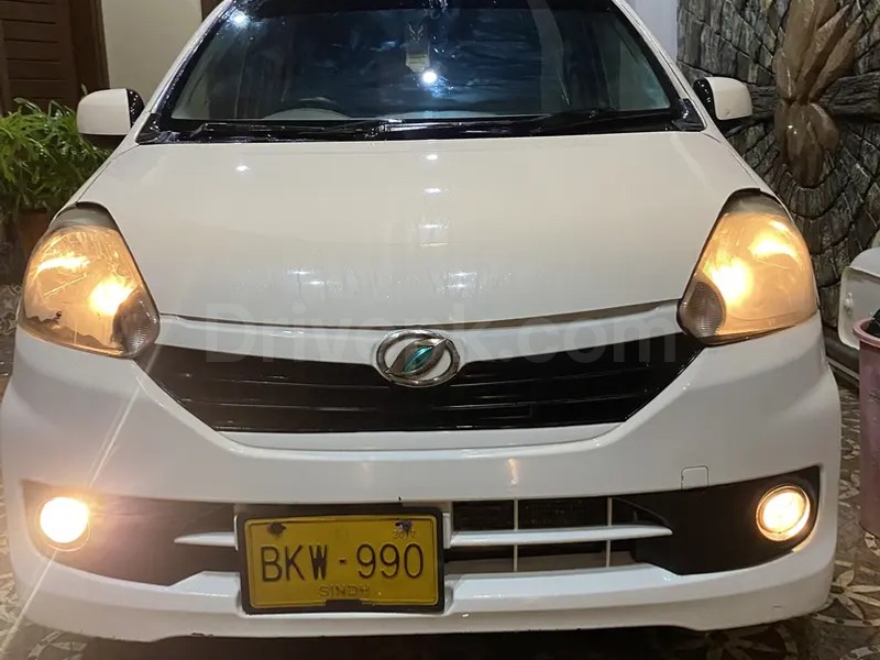 Daihatsu Mira 2014