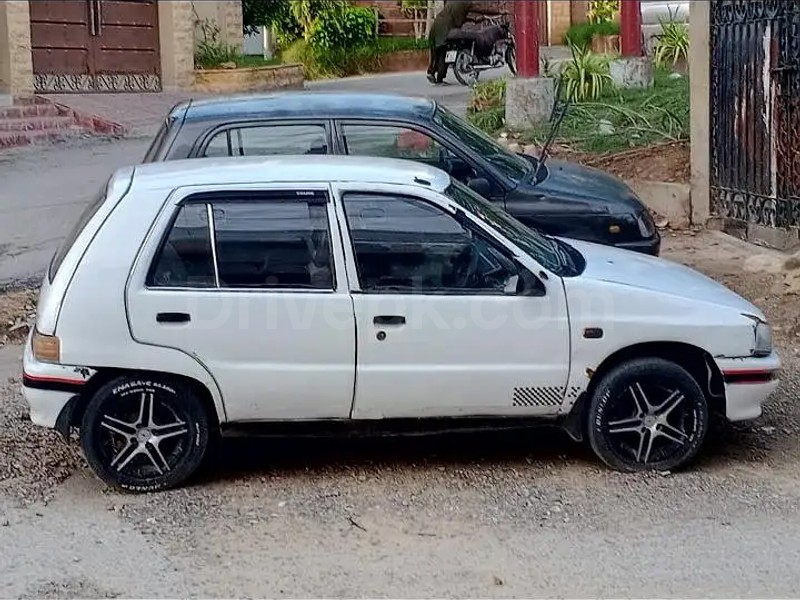 Daihatsu Charade 1987