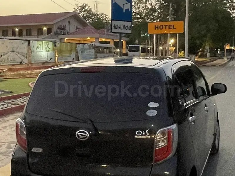 Daihatsu Mira 2015
