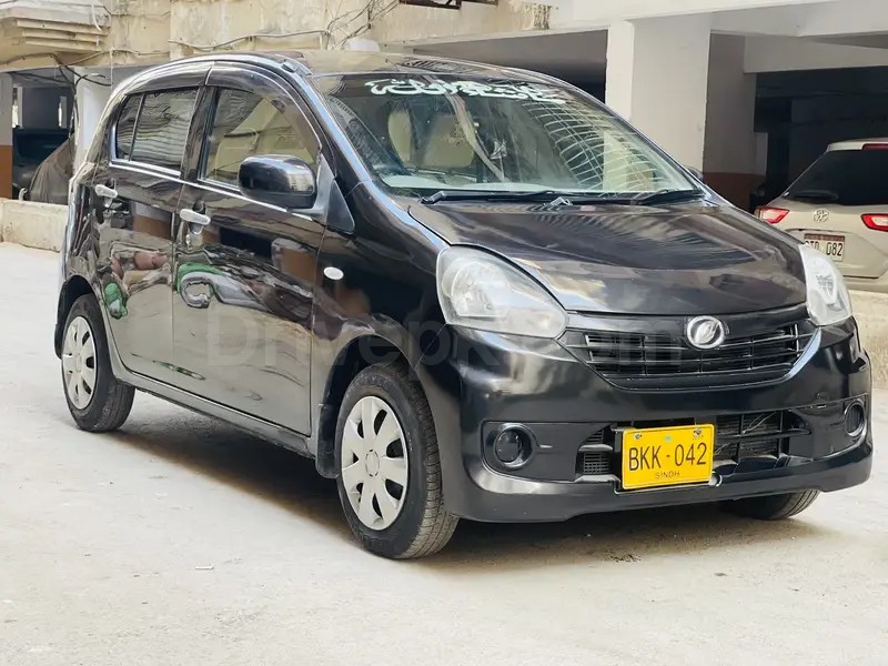 Daihatsu Mira 2014