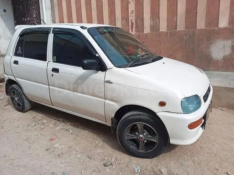 Daihatsu Cuore 2001