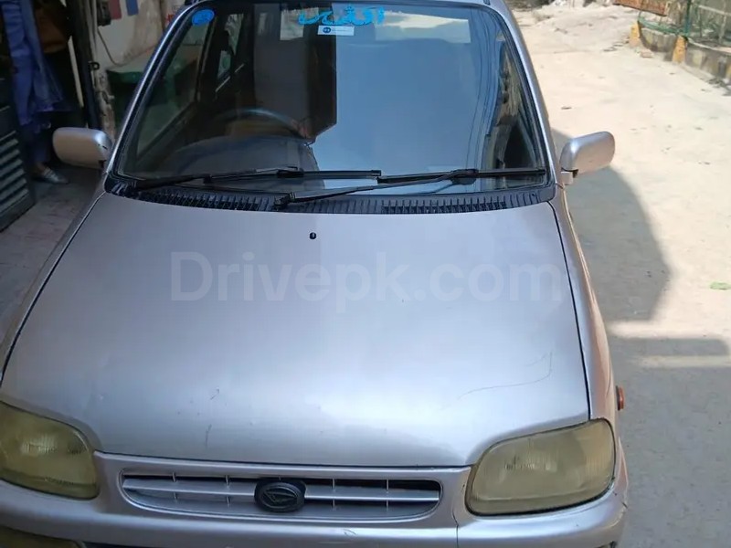 Daihatsu Cuore 2003