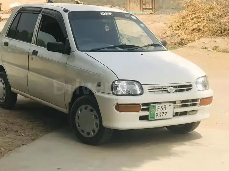 Daihatsu Cuore 2004