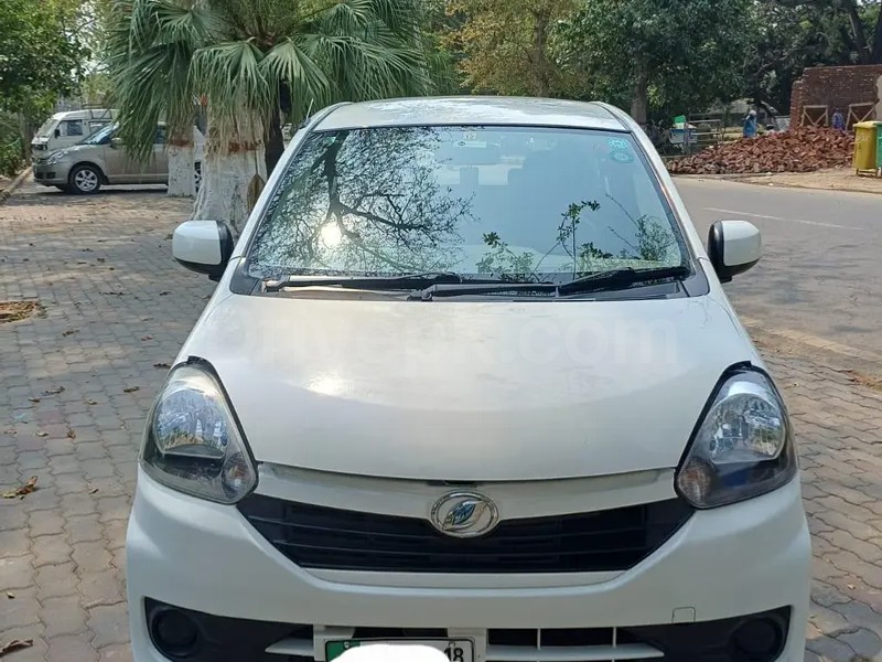 Daihatsu Mira 2016